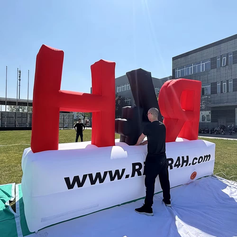 Custom Giant Inflatable Letters & Logo Signs Detail 3